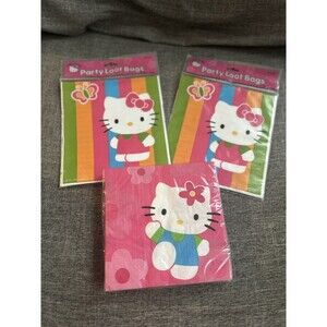 Sanrio Hello Kitty Party Supplies 16 Treat Bags and 16 Napkins